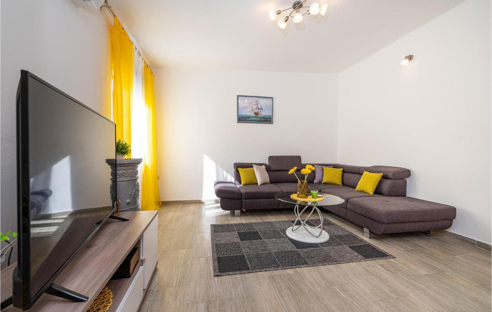 Beautiful Home In Rovanjska With Wifi Extérieur photo